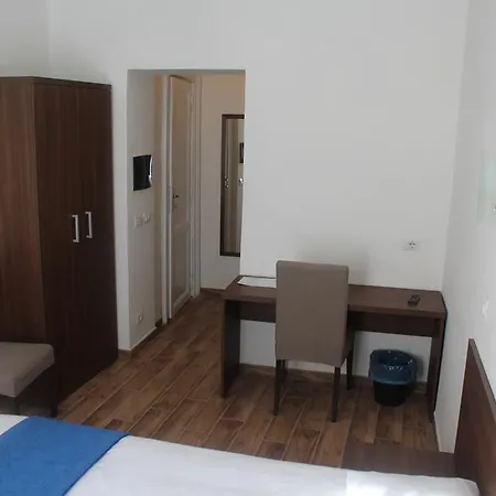 ゲストハウス マイ ホーム B＆b