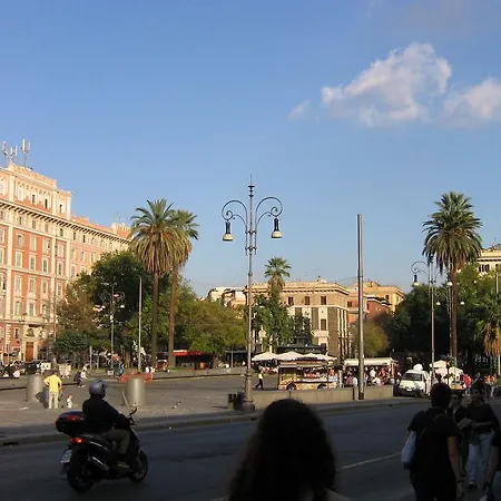 ゲストハウス マイ ホーム B＆b 3*